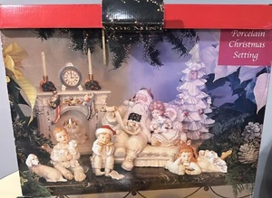 Heritage Mint, LTD 11-piece White porcelain Christmas Setting Set - Picture 1 of 13