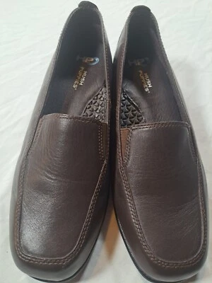 Zapatos Mocasines Hush Puppies Para Mujer 8.5 W Cuero Marrón Sin Cordones  Foto 1 de 4