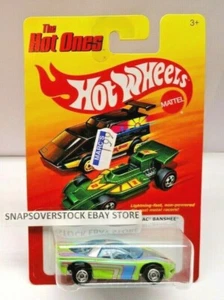 2011 HOT WHEELS THE HOT ONES GREEN PONTIAC BANSHEE, VHTF - Picture 1 of 7