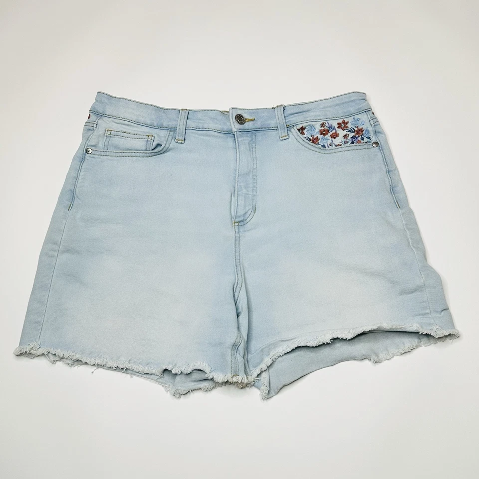 Lauren Conrad Women’s Jean Shorts Sz 16 Light Wash Blue High Rise Cut-Off - Image 1 of 4