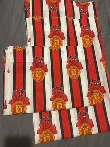 Manchester United FC 1990 - Fred The Red Curtins 66" x 54" excelente estado - Imagen 1 de 1