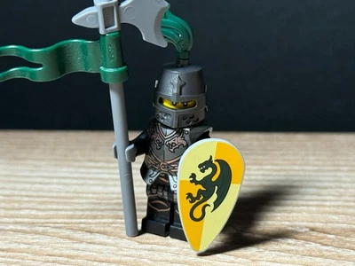 LEGO Castle Kingdoms Dragon Knight Armor with Chain Scowl Rare w/ Shield cas452 - Image 1 of 3