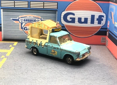 Furgoneta de helados vintage Corgi Toys Wall's en Ford Thames No. 447 escala 1:46 Foto 1 de 3