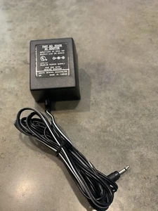 White Sewing Machine Plug In Power Supply Part No. 62426 4.5V 600mA - Picture 1 of 4