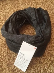 NWT Lululemon Vinyasa Scarf - HHBB Black Herringbone - Picture 1 of 4