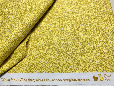 1930s Repro Yellow Daisies Floral NANA MAE IV 4 Cotton Fabric H Glass FQ - Image 1 of 2