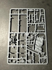 Warhammer 40K: Space Marines Dark Angels Bits On Sprue B1790 - Bild 1 von 1