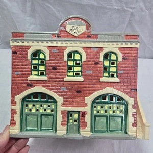 DEPT 56 Original Snow Village Fire Station #5091 mit Karton 1987 - Bild 1 von 9