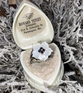 New LS Larry Sandoval Sterling & Genuine Sapphire MOP Flower Ring - Picture 1 of 7