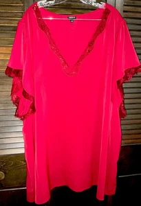 Torrid 6 Dark Red Lace Short Sleeved Top Sz 6X - Picture 1 of 5