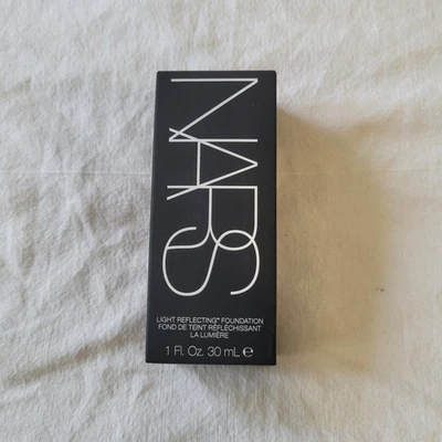 NARS Light Reflecting Foundation 5.25 Medium Deep Perth NIB Full Size 1 Fl. Oz. - Image 1 of 3