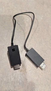 Microsoft Wireless Display Adapter v2 Model 1733 - Picture 1 of 3