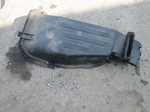 VAUXHALL CORSA C SXI BCM 2006 KAROSSERIE STEUERGERÄT RELAISKASTEN ABDECKUNG DECKEL 13132363 - Bild 1 von 3