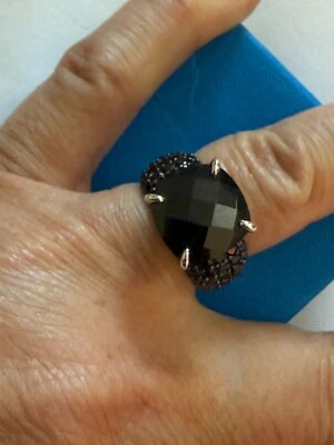 Anillo JTV Espinela Negra, Rodio Negro Sobre Plata de Ley 10.70ctw Talla 7 NUEVO Foto 1 de 4