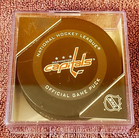 2022-23 WASHINGTON CAPITALS NHL OFFICIAL GAME PUCK  IN CUBED BOX NEW *IN STOCK* Cover
