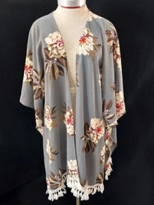 Umgee blouse kimono top Size XL 1XL open front short Dolman sleeve fringe tassel - Picture 1 of 8