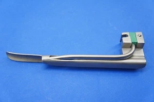 Novamed Laryngoscope Blade - Picture 1 of 4