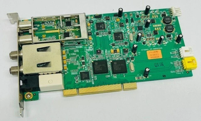 Medion Quad TV TUNER CTX944_V.2 Dual DVB-T Data/Fax Modem PCI TV-Tuner Card - Image 1 of 4