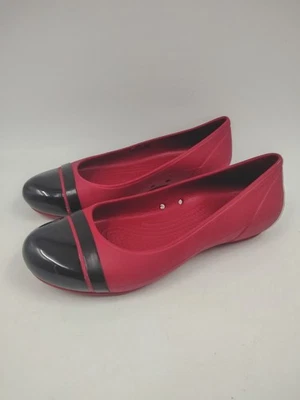 Crocs Lina Cap Toe Wedge Heels Womens Size 7 Red/Black Closed Toe Shoes Comfort - Image 1 of 4
