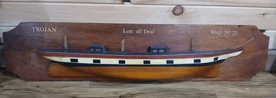 Антикварная деревянная модель корабля с половинным корпусом SAN JUAN-Lost Off Dover-FLINT 1905 (42») - Изображение 1 из 4