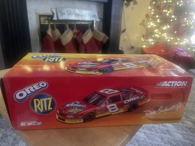 #8 DALE EARNHARDT JR. 1/18 "OREO / RITZ" CUP CAR 2003 ACTION - Image 1 of 2