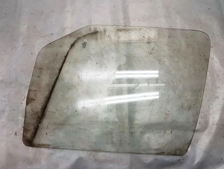 Mercedes-Benz Sprinter 2005 Door-Drop Glass - FRONT RIGHT used, Ge FR589581-67 - Image 1 of 1