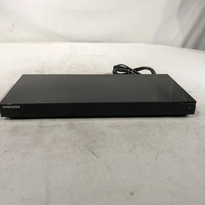 Samsung 3D Blu Ray & DVD Player BD-C6900 Working 1080p HD, NO Remote - Image 1 of 4