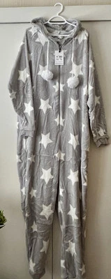 Linea Fleece Pijamas Bodysuite Size 24-26. Excellent Quality. Pretty! - Image 1 of 4