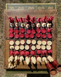 Faux Buch Spiel Schach Dame Backgammon Set komplett Würfel 1800er Knochen Rind - Bild 1 von 24