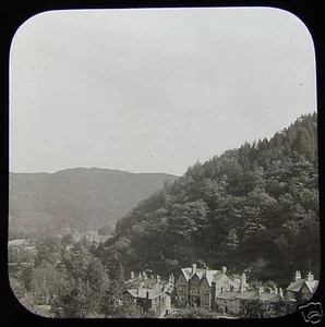 Linterna mágica de vidrio diapositiva vista distante de betws-y-coed c1900 gales  - Imagen 1 de 2