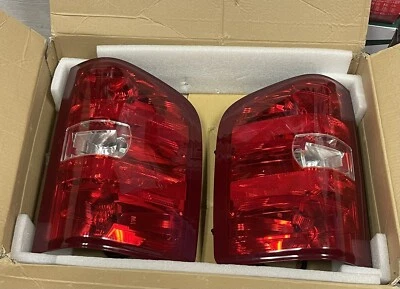 Пара оригинальных левых и правых задних фонарей для Chevy Silverado 1500 2500HD 3500HD 2007-2013 годов выпуска - Изображение 1 из 4