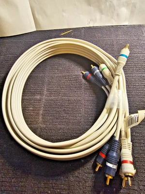 Steren 6ft 5-RCA Component Video Cable - Ivory - High-Definition Signal Transfer - Image 1 of 4