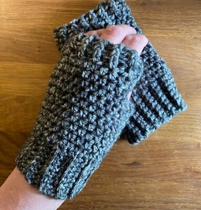 Hand Crochet Fingerless Gloves / Fingerless Mittens / Wrist Warmers - Grey - Picture 1 of 6