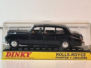 Dinky No. 152 Rolls Royce Phantom V Limousine with Original Box