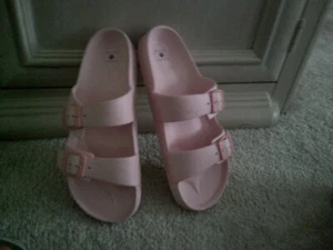 Shade & Shine Women's  Sandals Size 10 - Picture 1 of 3