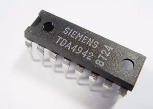 TDA4942 TV STEREO MATRIX WITH VTR CONNECTION IC SCHALTKREIS #CC52 - Picture 1 of 1