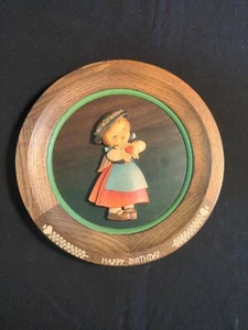 Vintage Collector Anri Happy Birthday 1975 Carved Plate Girl, Hand crafted Italy - Picture 1 of 2