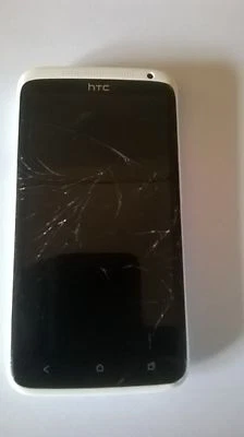 HTC One X - 16GB - White (Unlocked) Smartphone for parts / repair - Image 1 of 2