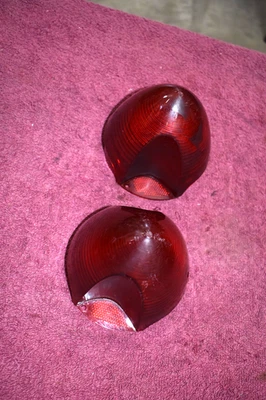 Oldsmobile 1956 88 conjunto/2 lentes de luz trasera buen aspecto usado conjunto Foto 1 de 4