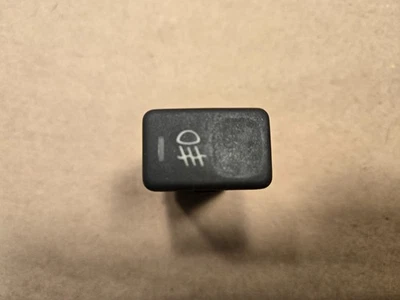 Range Rover P38 Fog Light Lamp Control Switch AMR3711 - Image 1 of 4