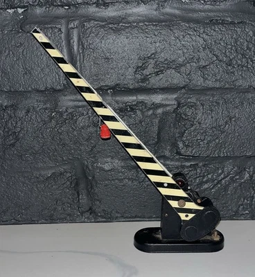 Marx No. Puerta de cruce automática 1438; funciona Foto 1 de 4