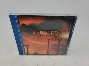 ALKALINE TRIO - ALKALINE TRIO-MAYBE I'LL CATCH FIRE - ALKALINE TRIO CD - Picture 1 of 19