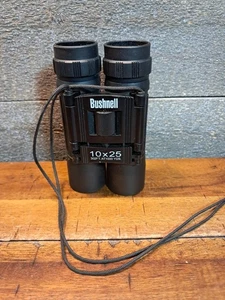 Bushnell 10 x 25 Binoculars - 302 ft. at 1000 yds. - - Picture 1 of 4