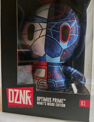 Peluche DZNR Transformers Optimus Prime Yume What’s Inside Edition #01 Nuevo Foto 1 de 3