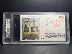 PSA 8 NY Yankees Yogi Berra Don Larsen Signed Perfect Game Auto MLB HOF - Afbeelding 1 van 4