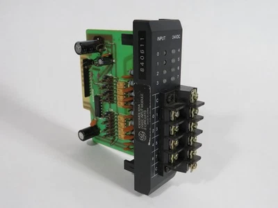 General Electric IC610MDL101A Input Module 24VDC 8-Circuit MISSING DOOR USED - Image 1 of 4