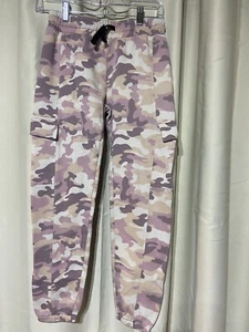 New Balance Girls Sweatpants Camo Size 14/16 - Picture 1 of 8