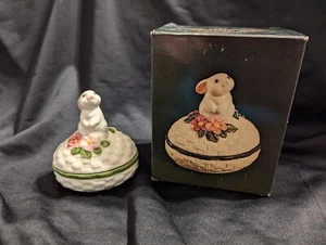 1982 AVON "Bunny Luv" Keramik, handbemalte Schmuckschachtel - GEBRAUCHT - Bild 1 von 19