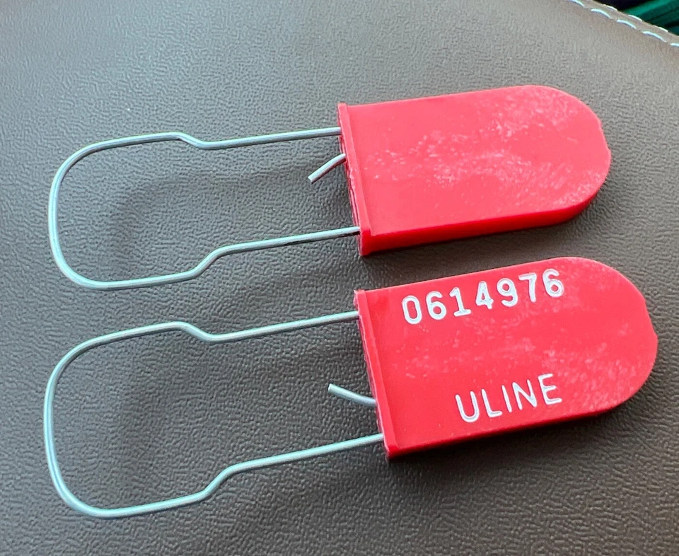 U-LINE 15 NEW - Uline Security Padlock Seals.