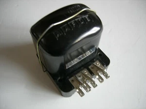 AUSTIN HILLMAN MORGAN MORRIS SUNBEAM ALPINE TRIUMPH MGA VOLTAGE REGULATOR FLAT - Imagen 1 de 2